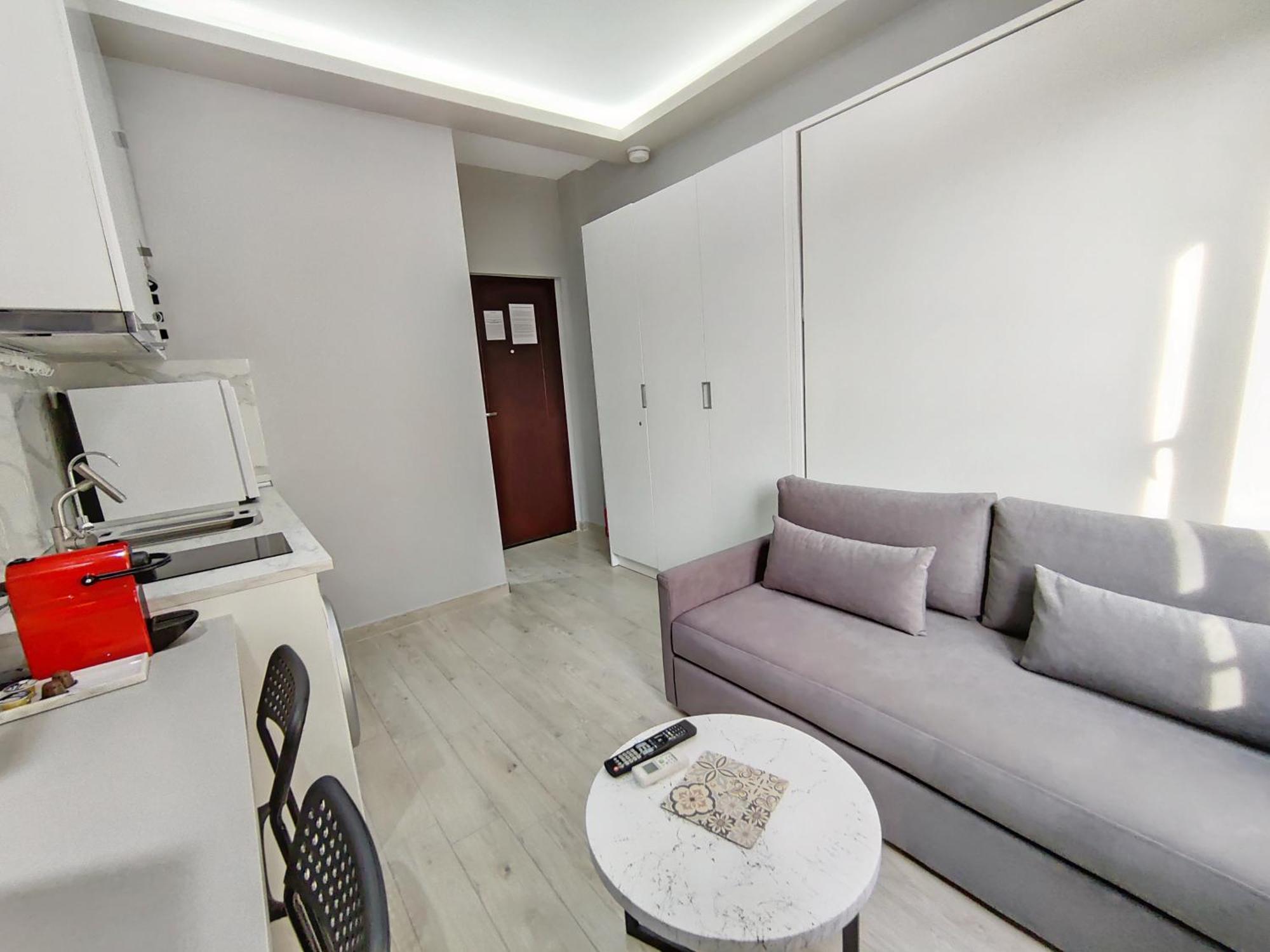 Pretty Petitie Fully Equipped City Center Studio Tesalónica Exterior foto